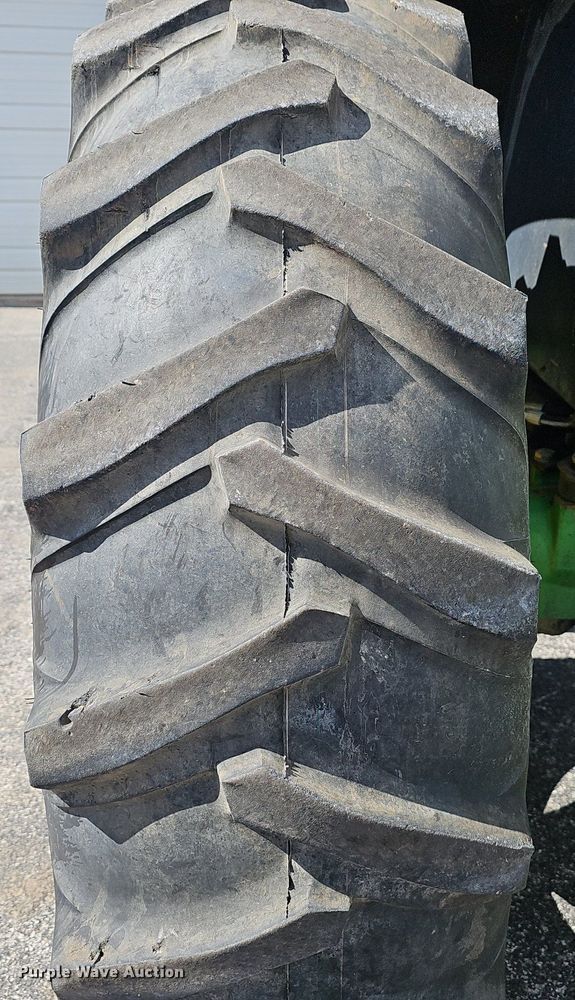 image for item EJ6241 2000 John Deere 6410 MFWD tractor