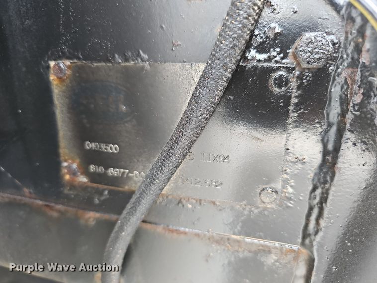 image for item EJ6242 2004 Ford  F550 Super Duty XL dump truck