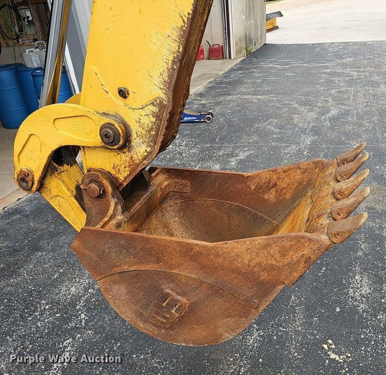 image for item EJ6243 2004 John Deere 310SG backhoe