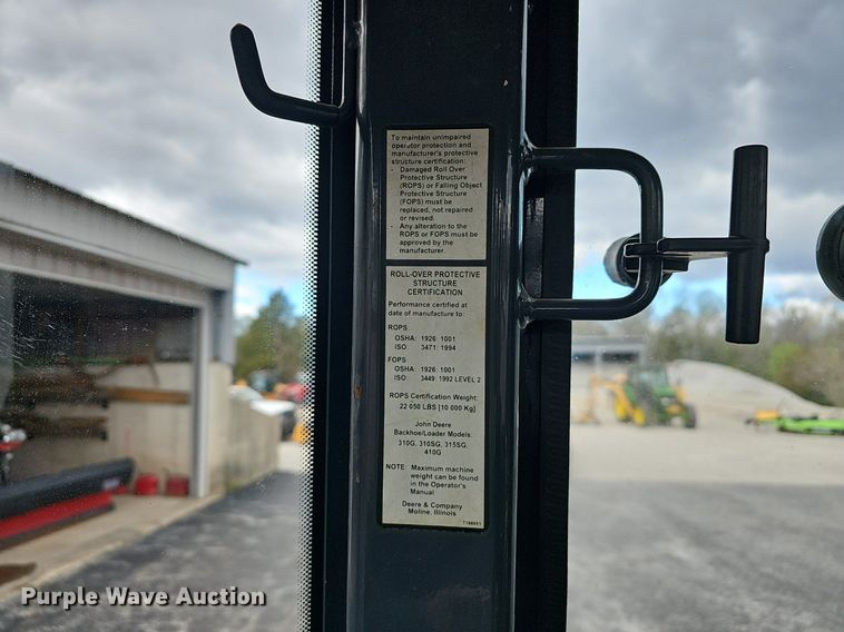 image for item EJ6243 2004 John Deere 310SG backhoe