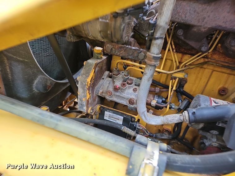 image for item EJ6243 2004 John Deere 310SG backhoe