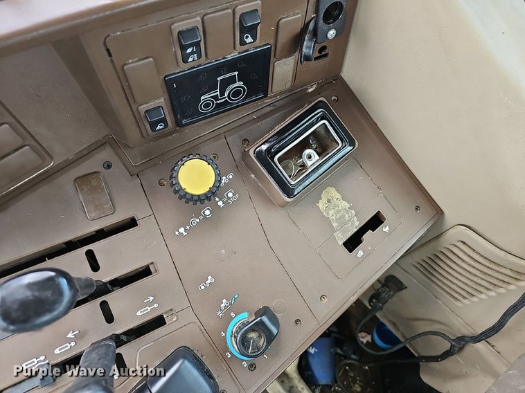 image for item EJ6245 2002 John Deere 6420 MFWD tractor