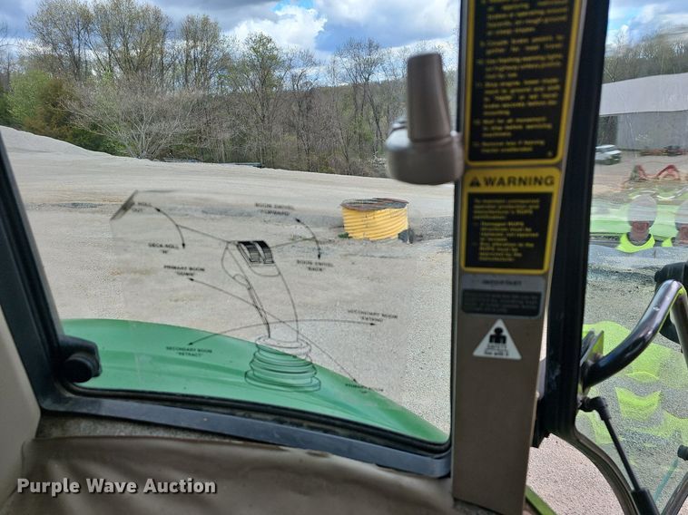 image for item EJ6245 2002 John Deere 6420 MFWD tractor