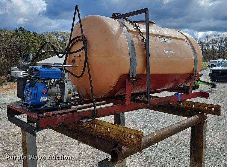 image for item EJ6246 Snyder Industry  turf sprayer