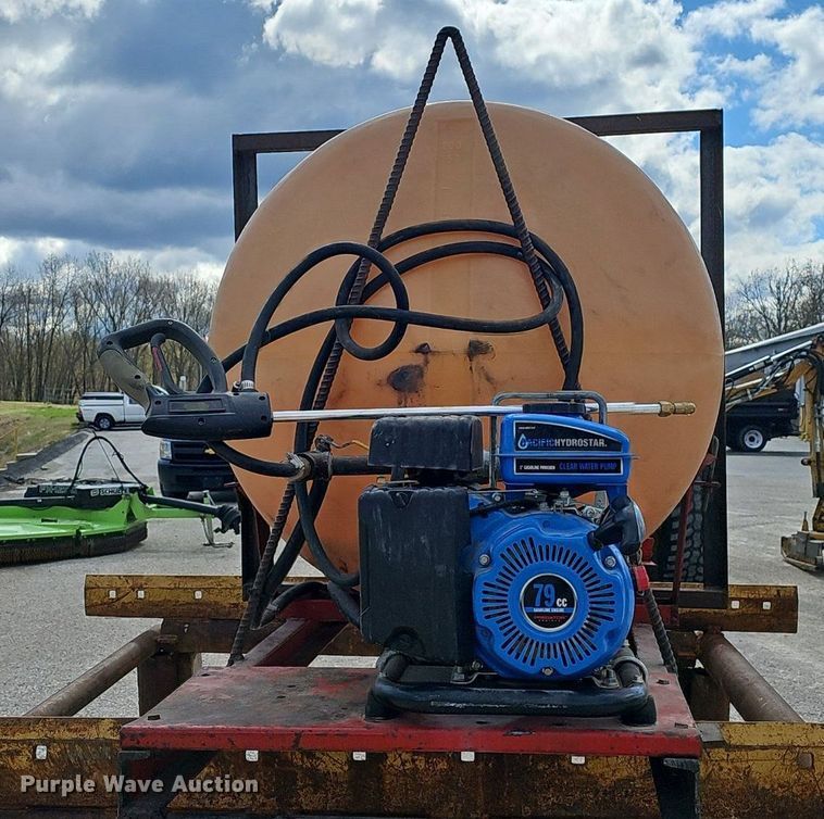 image for item EJ6246 Snyder Industry  turf sprayer