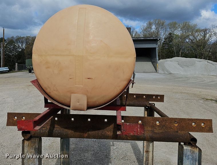 image for item EJ6246 Snyder Industry  turf sprayer