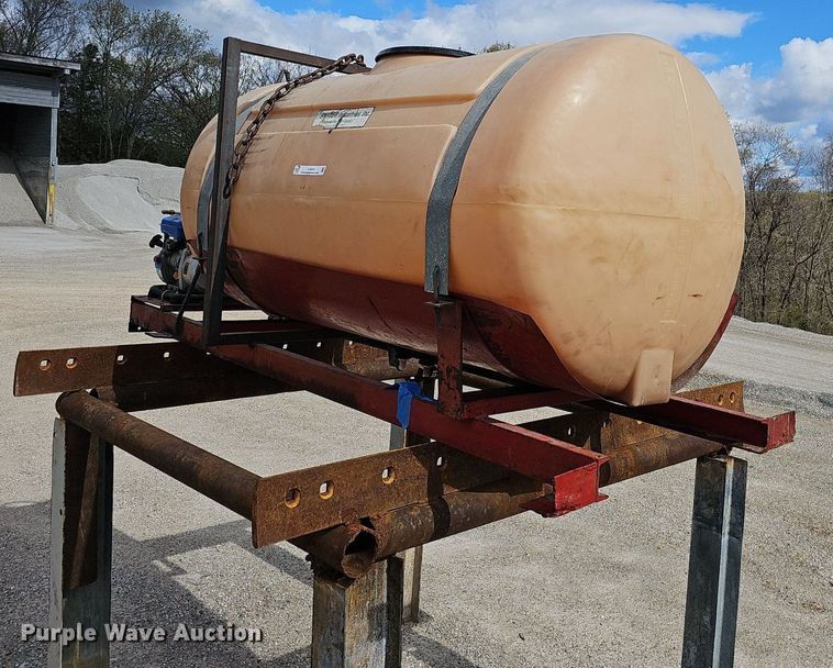 image for item EJ6246 Snyder Industry  turf sprayer