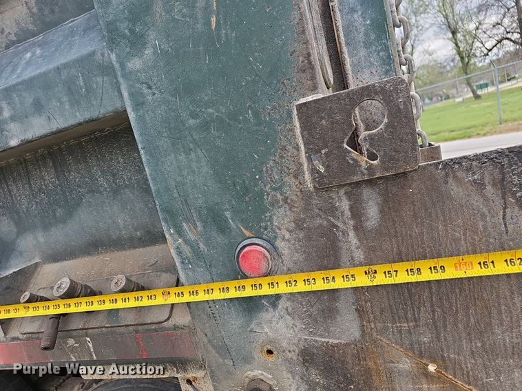 image for item EJ6250 2013 International 7600  dump truck