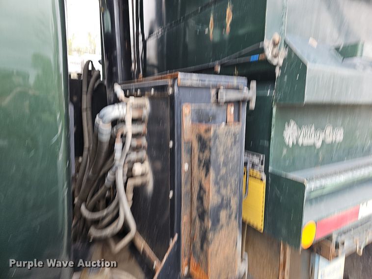 image for item EJ6250 2013 International 7600  dump truck