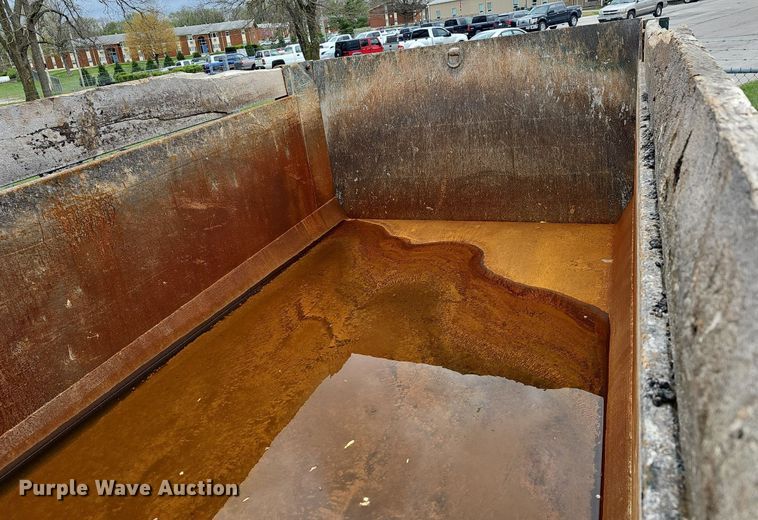 image for item EJ6250 2013 International 7600  dump truck