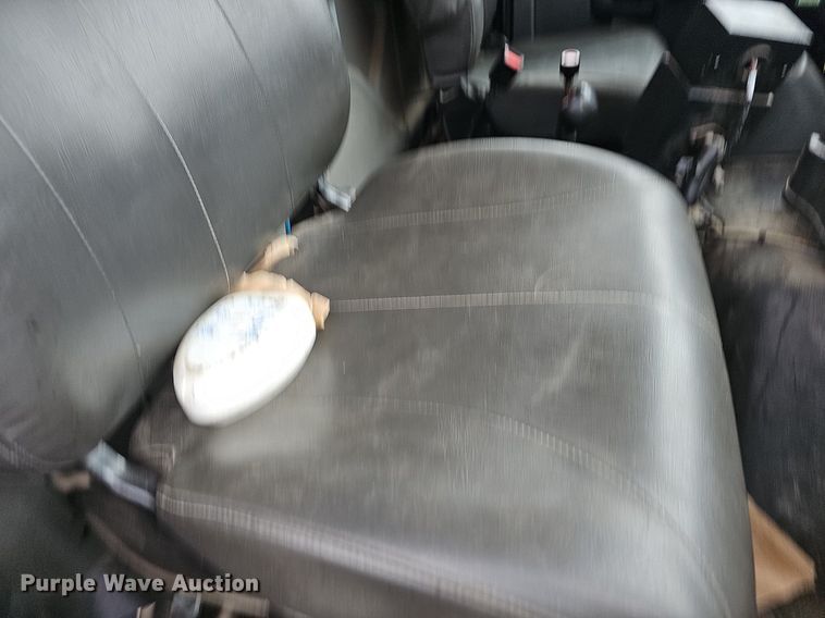 image for item EJ6250 2013 International 7600  dump truck