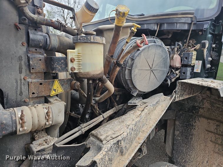 image for item EJ6250 2013 International 7600  dump truck