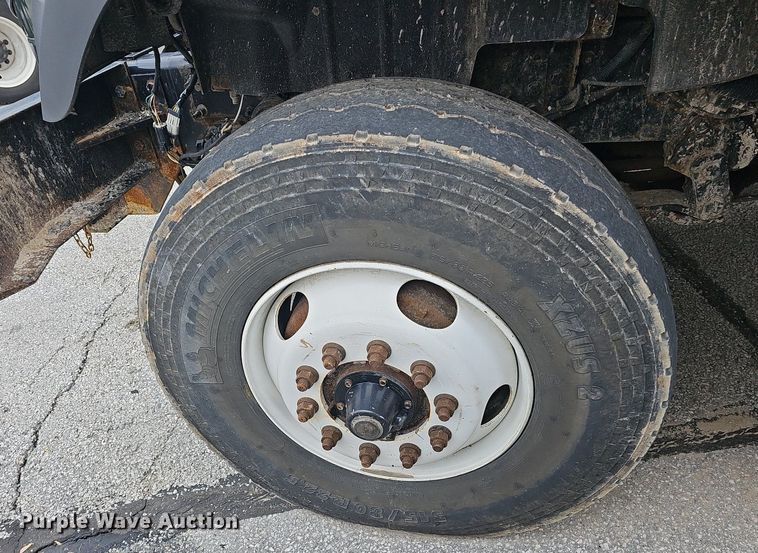 image for item EJ6250 2013 International 7600  dump truck