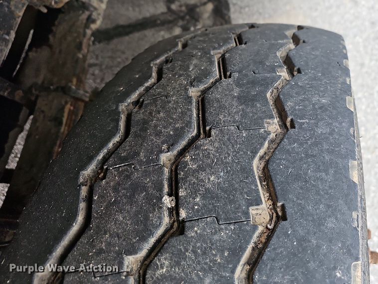 image for item EJ6250 2013 International 7600  dump truck