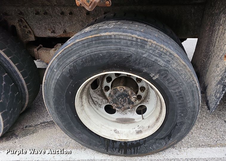 image for item EJ6250 2013 International 7600  dump truck