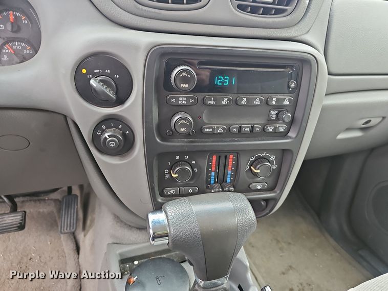 image for item EJ6252 2006 Chevrolet Trailblazer LS SUV