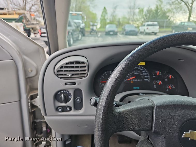 image for item EJ6252 2006 Chevrolet Trailblazer LS SUV