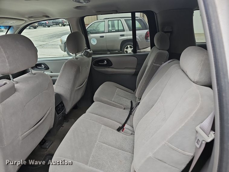 image for item EJ6252 2006 Chevrolet Trailblazer LS SUV