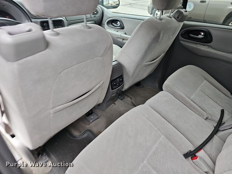 image for item EJ6252 2006 Chevrolet Trailblazer LS SUV