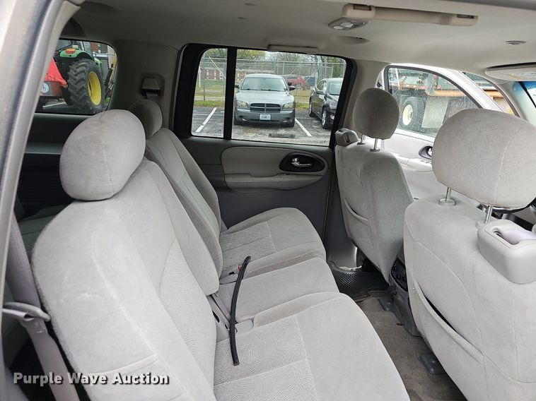 image for item EJ6252 2006 Chevrolet Trailblazer LS SUV