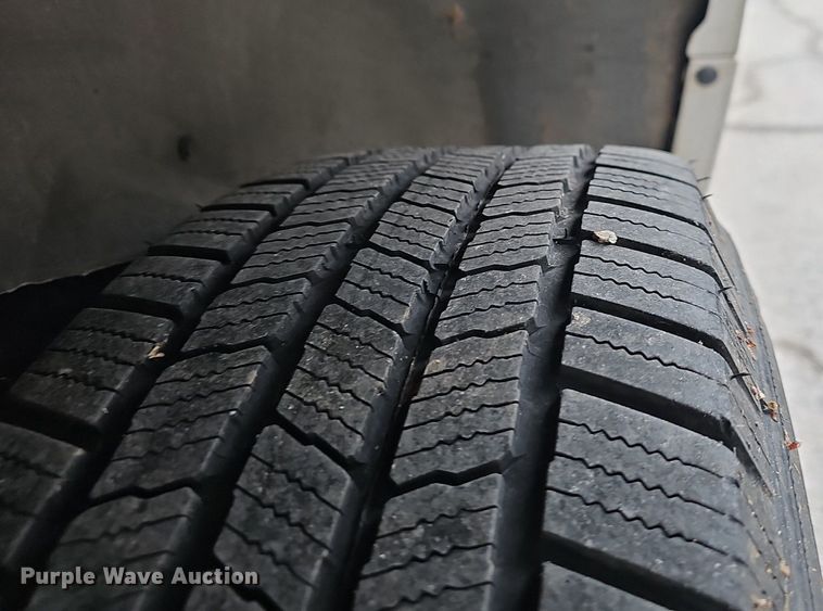 image for item EJ6252 2006 Chevrolet Trailblazer LS SUV