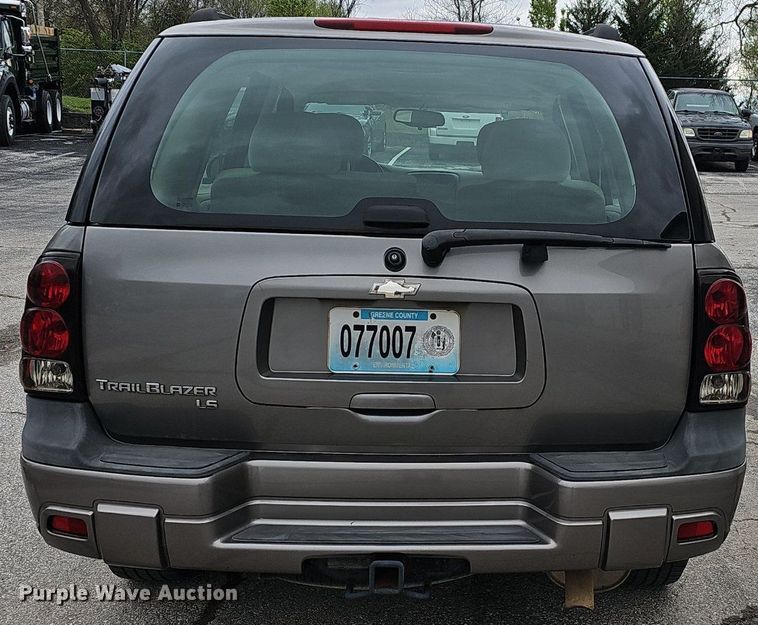 image for item EJ6253 2008 Chevrolet Trailblazer LS SUV