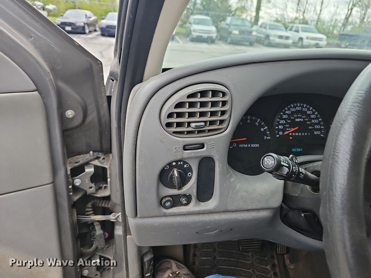 image for item EJ6253 2008 Chevrolet Trailblazer LS SUV