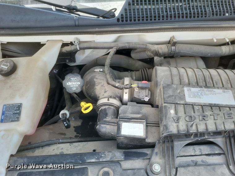 image for item EJ7858 2017 GMC Savana 3500 van