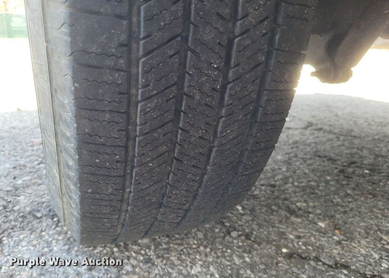 image for item EJ7858 2017 GMC Savana 3500 van