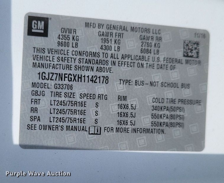 image for item EJ7858 2017 GMC Savana 3500 van