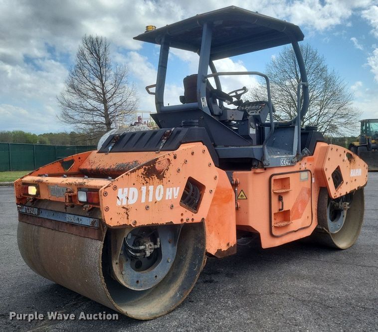 image for item EJ7864 2004 Hamm HD110HV double drum vibratory roller