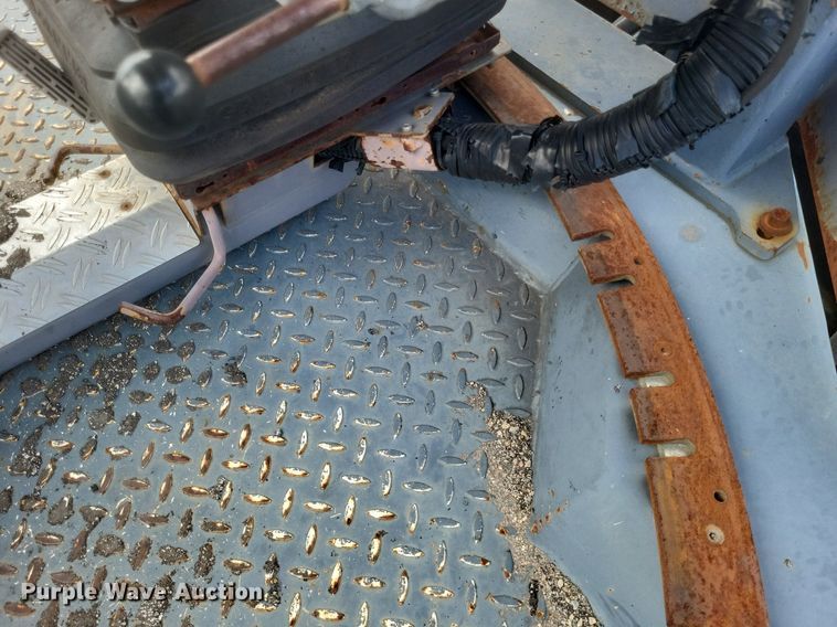 image for item EJ7864 2004 Hamm HD110HV double drum vibratory roller