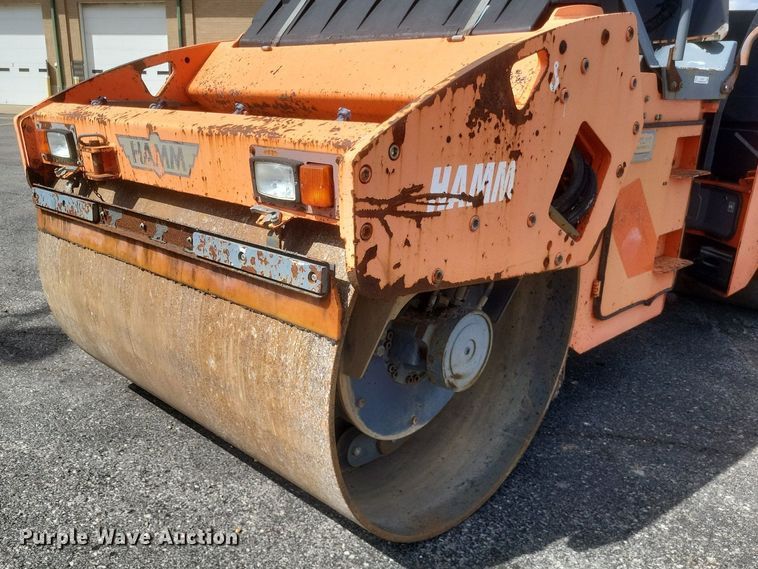image for item EJ7864 2004 Hamm HD110HV double drum vibratory roller