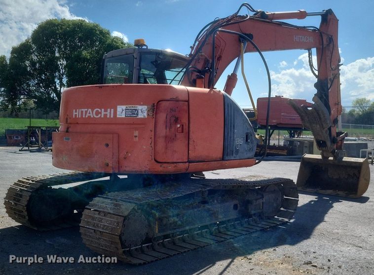 image for item EJ7867 2006 Hitachi  Zaxis 135US excavator