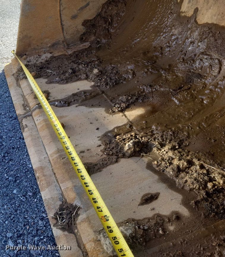 image for item EJ7867 2006 Hitachi  Zaxis 135US excavator