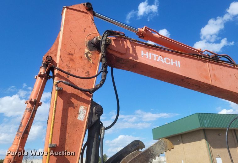 image for item EJ7867 2006 Hitachi  Zaxis 135US excavator