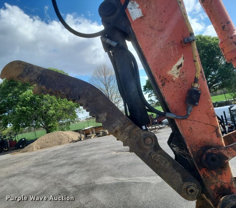 image for item EJ7867 2006 Hitachi  Zaxis 135US excavator