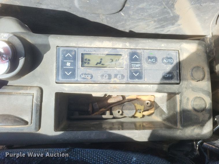 image for item EJ7867 2006 Hitachi  Zaxis 135US excavator