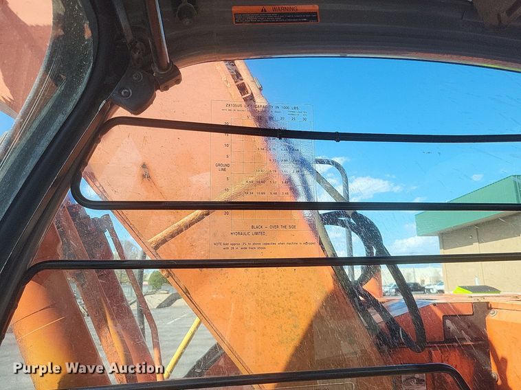 image for item EJ7867 2006 Hitachi  Zaxis 135US excavator