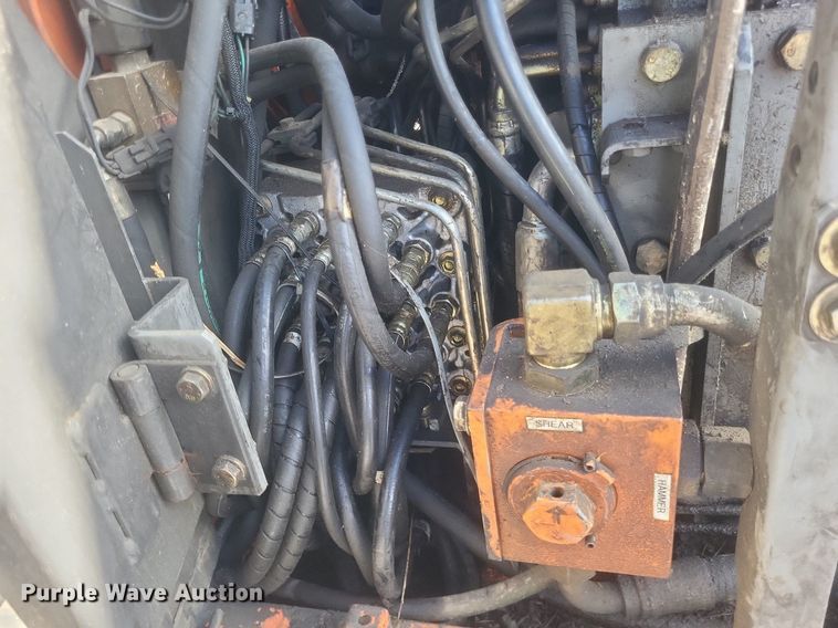 image for item EJ7867 2006 Hitachi  Zaxis 135US excavator