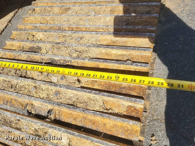 image for item EJ7867 2006 Hitachi  Zaxis 135US excavator