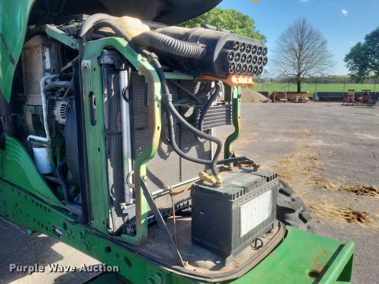 image for item EJ7869 2009 John Deere 7130 tractor