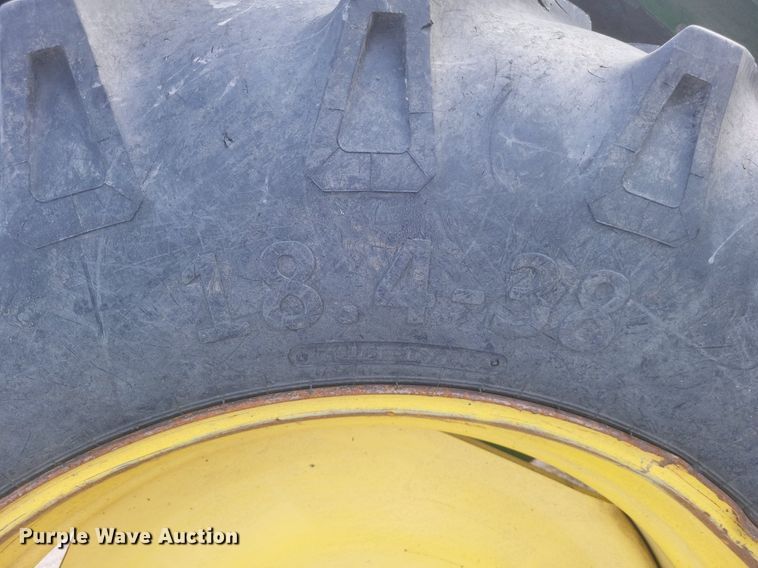 image for item EJ7869 2009 John Deere 7130 tractor