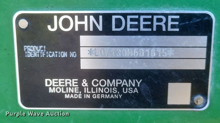 image for item EJ7869 2009 John Deere 7130 tractor
