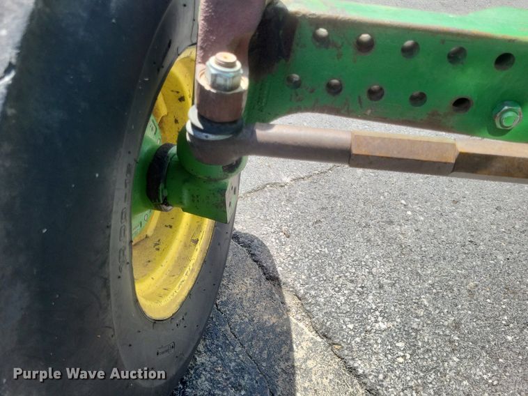 image for item EJ7874 2009 John Deere 7130 tractor