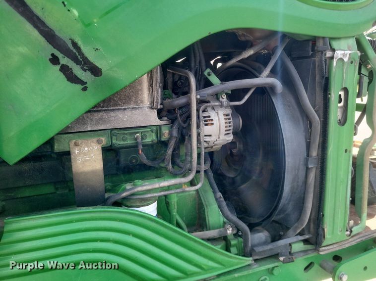 image for item EJ7874 2009 John Deere 7130 tractor