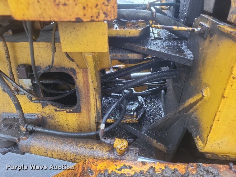 image for item EJ7883 1989 John Deere 670B motor grader