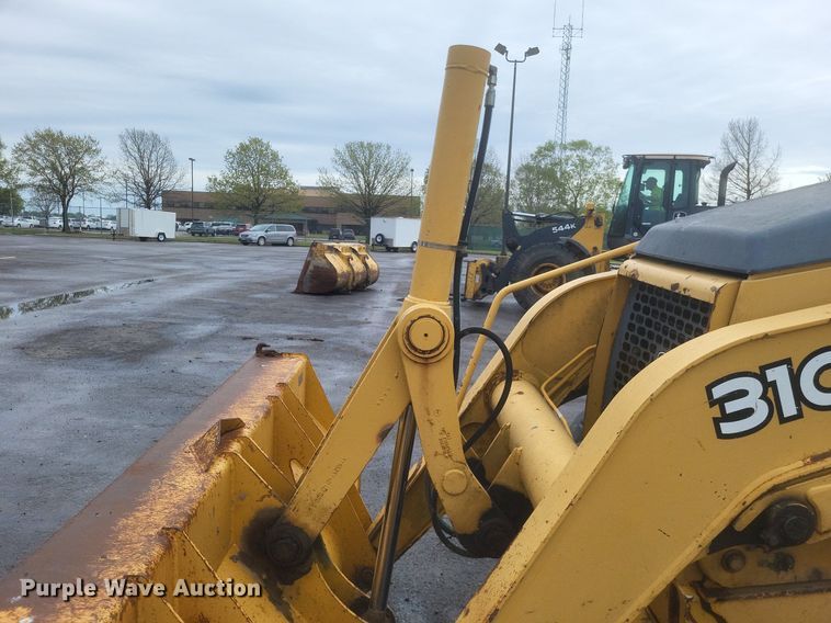 image for item EJ7884 2007 John Deere 310SG backhoe