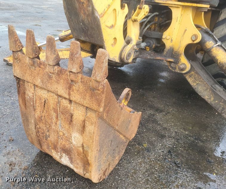 image for item EJ7884 2007 John Deere 310SG backhoe