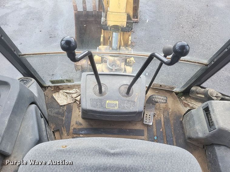 image for item EJ7884 2007 John Deere 310SG backhoe